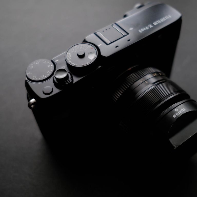 Soft Shutter Release Button - The Ronen Strap