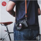 Leather camera strap for neck and shoulder - Honey color - Image 8
