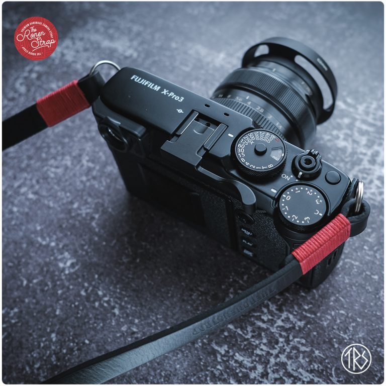 Thread Camera Strap Leather camera strap for neck and shoulder - Black with Red thread